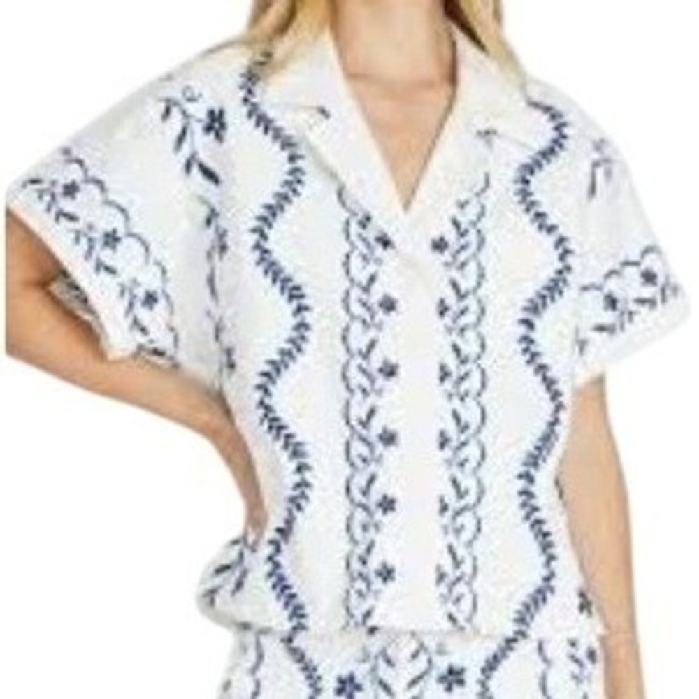 Free People Driftwood Denim Jacket White Blue Floral Embroidered Oversized M